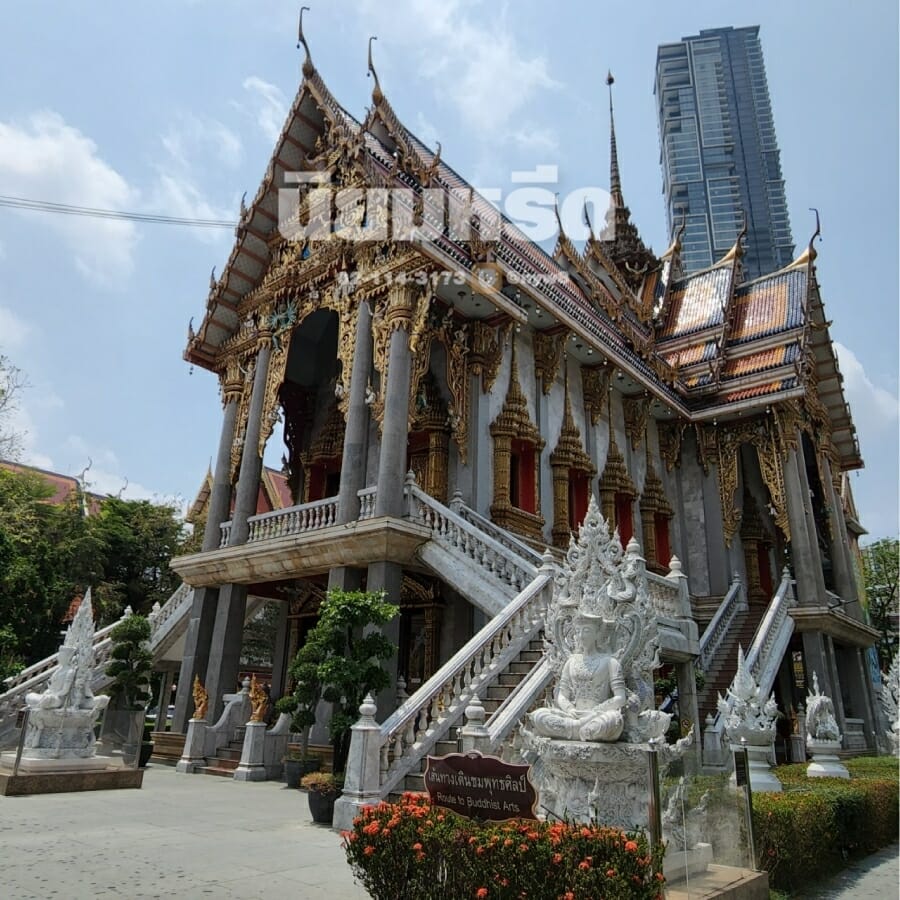 พวงหรีดวัดสุทธิวราราม