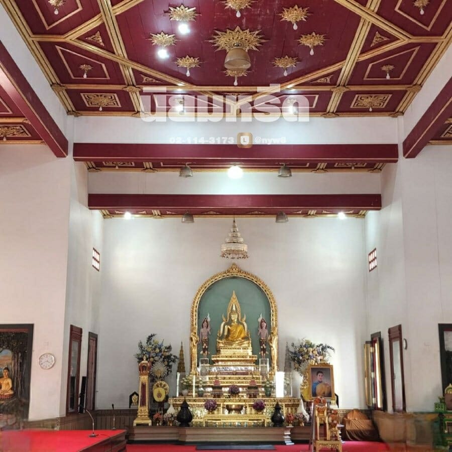 พวงหรีดวัดพระศรีมหาธาตุ