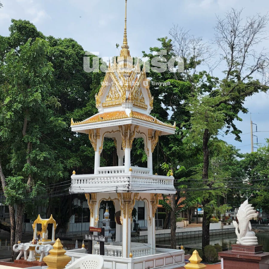 พวงหรีดวัดผาสุกมณีจักร