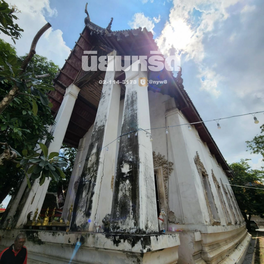 พวงหรีดวัดแสงสิริธรรม