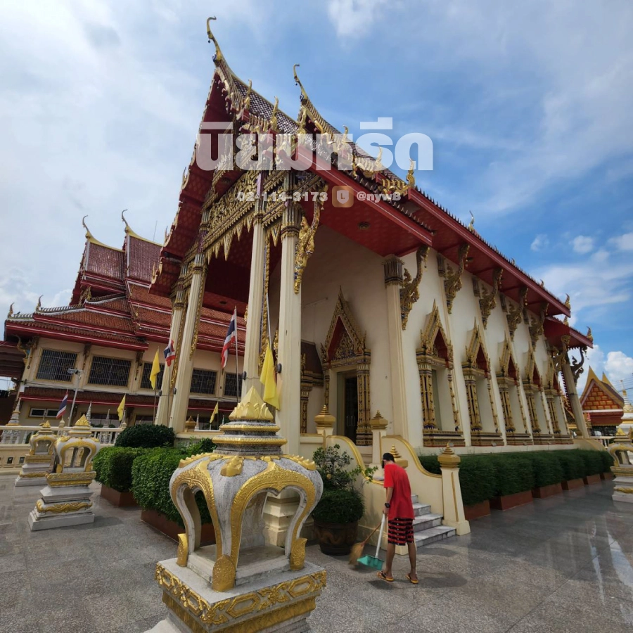 พวงหรีดวัดสนามเหนือ