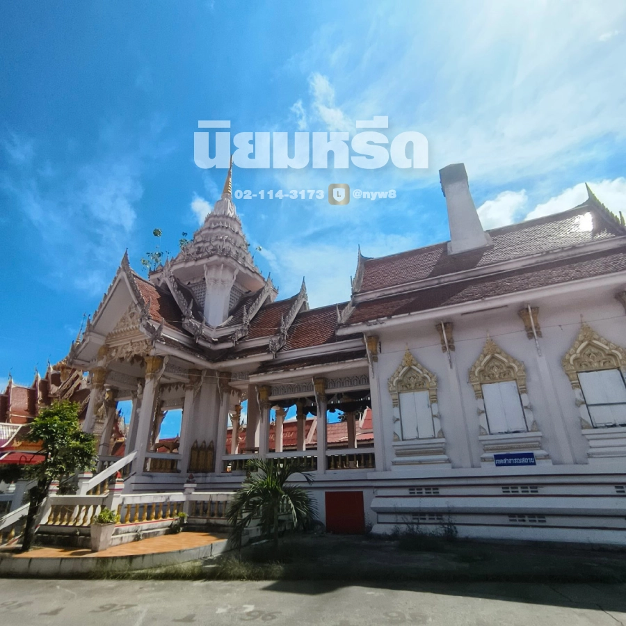 พวงหรีดวัดบางหญ้าแพรก