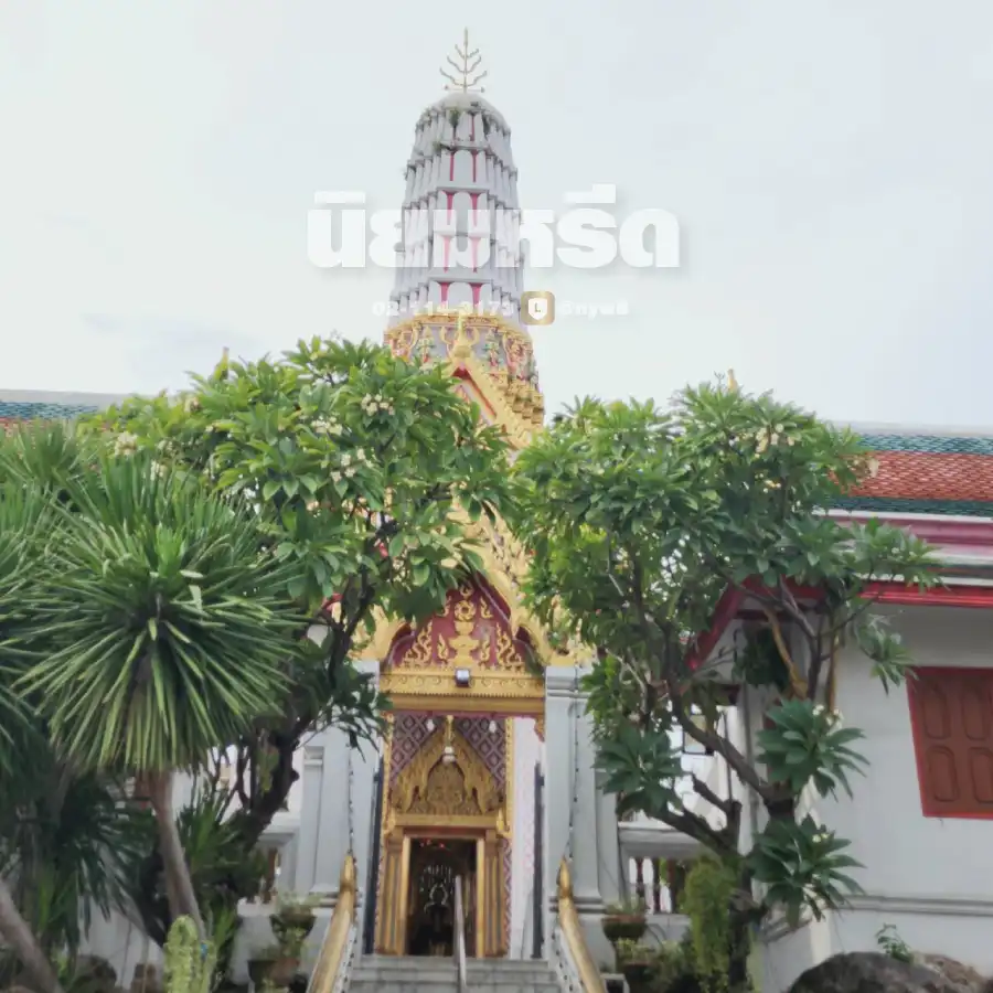 พวงหรีดวัดจักรวรรดิราชาวาสวรมหาวิหาร (วัดสามปลื้ม)